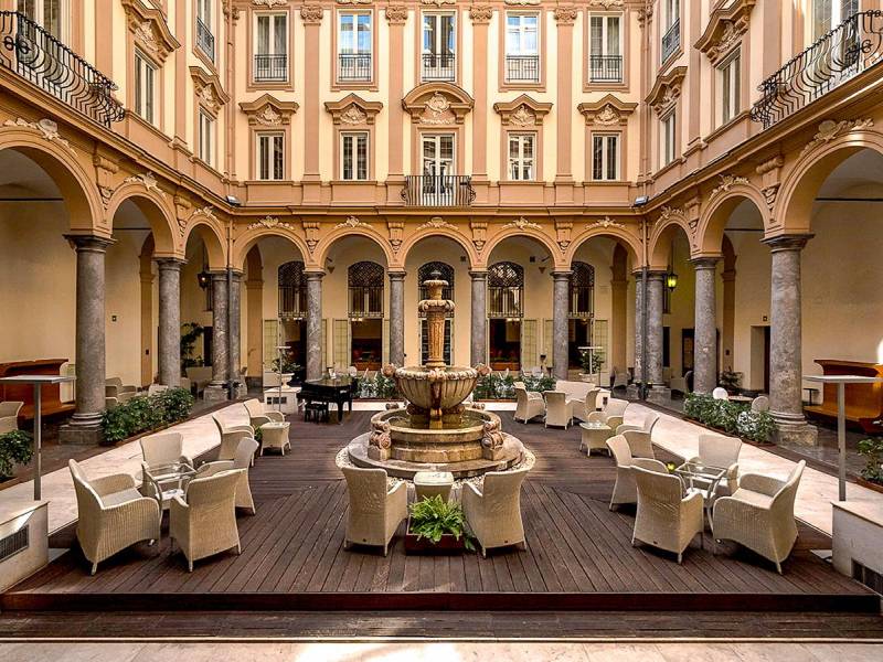 Grand Hotel Piazza Borsa |  Giacomo D Aguanno / Grand Hotel Piazza Borsa