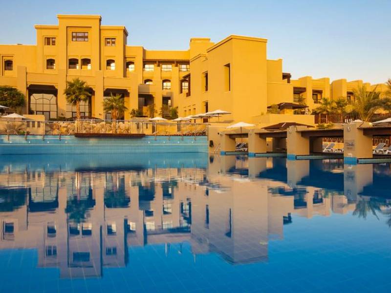 Holiday Inn Resort Dead Sea |  Nic Arnold Photography, Holiday Inn Resort Dead Sea / Chamleon