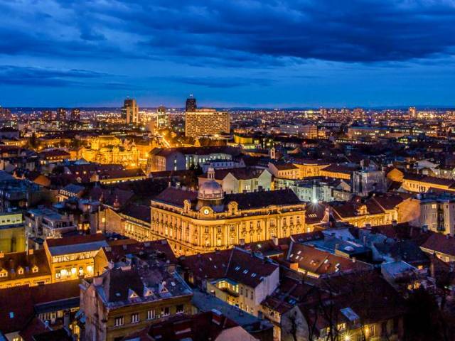 Zagreb am Abend |  Frane Medic, Unsplash / Chamleon
