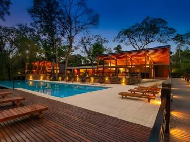 Selvaje Lodge |  Selvaje Lodge / Chamleon