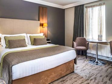 Cassidys Hotel  |  Cassidys Hotel / Chamleon