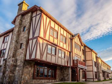 Hotel Almasur Punta Arenas Outside |  Hotel Almasur Punta Arenas / Chamleon