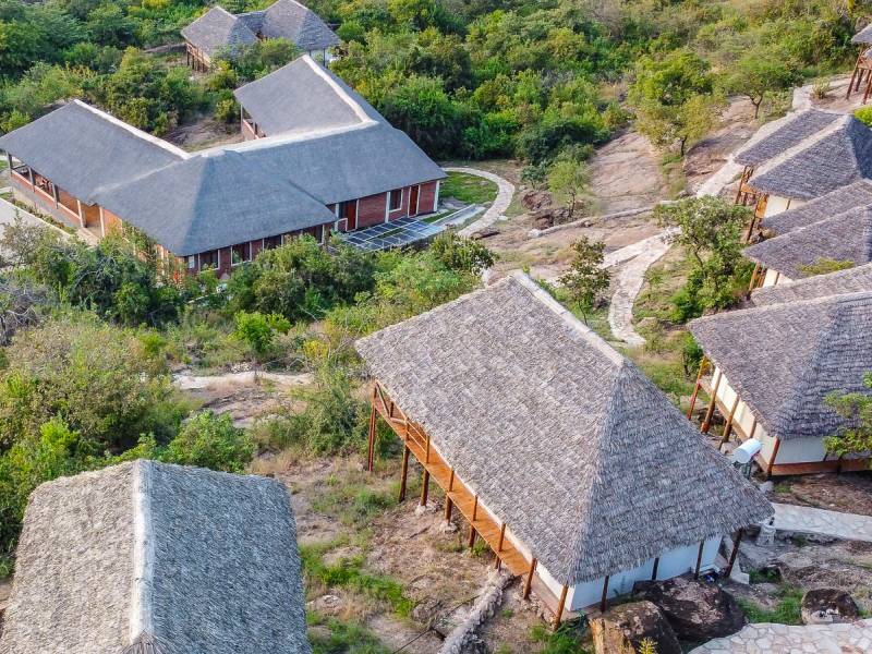 Winters Tented Lodge  |  Winters Tented Lodge / Chamleon