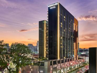 Aussenfassade |  Ho Wai Kay, Mercure ICON Singapore City Centre / Chamleon
